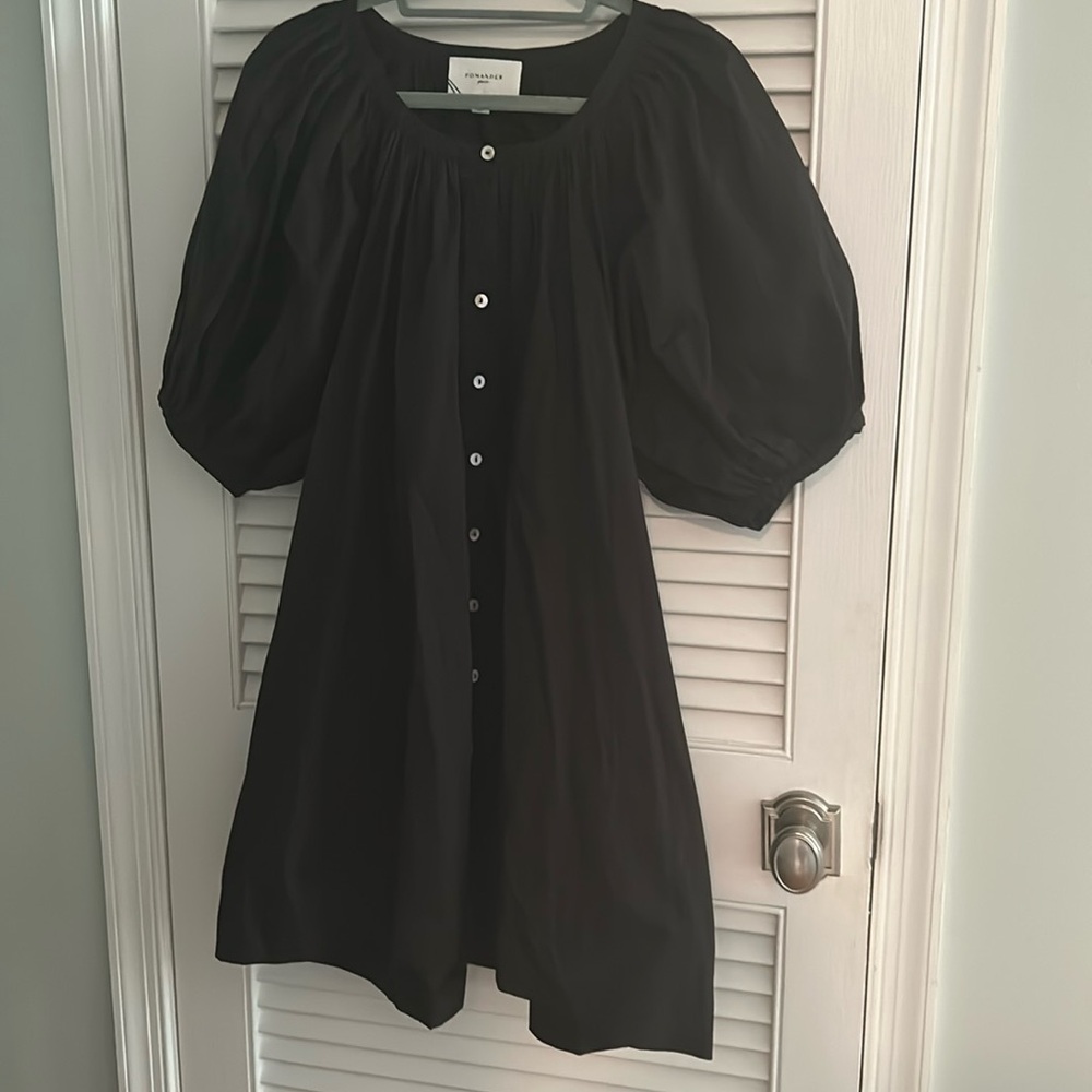 NWOT tuckernuck pomander place dress. M but oversized!
